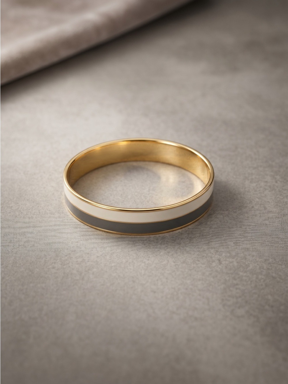 Zoetik Gold Tone Color Block Bangle Bracelet White Gray New